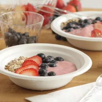 Strawberry Banana Smoothie Bowl Recipe