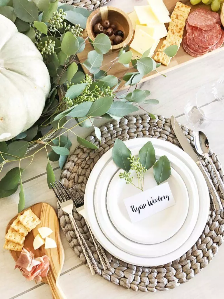 Classic Thanksgiving Tablescape