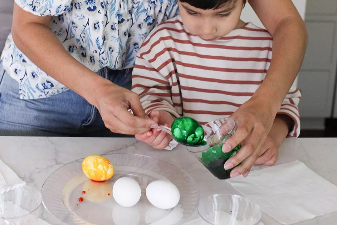 Egg Dyeing with Chinet Crystal cups