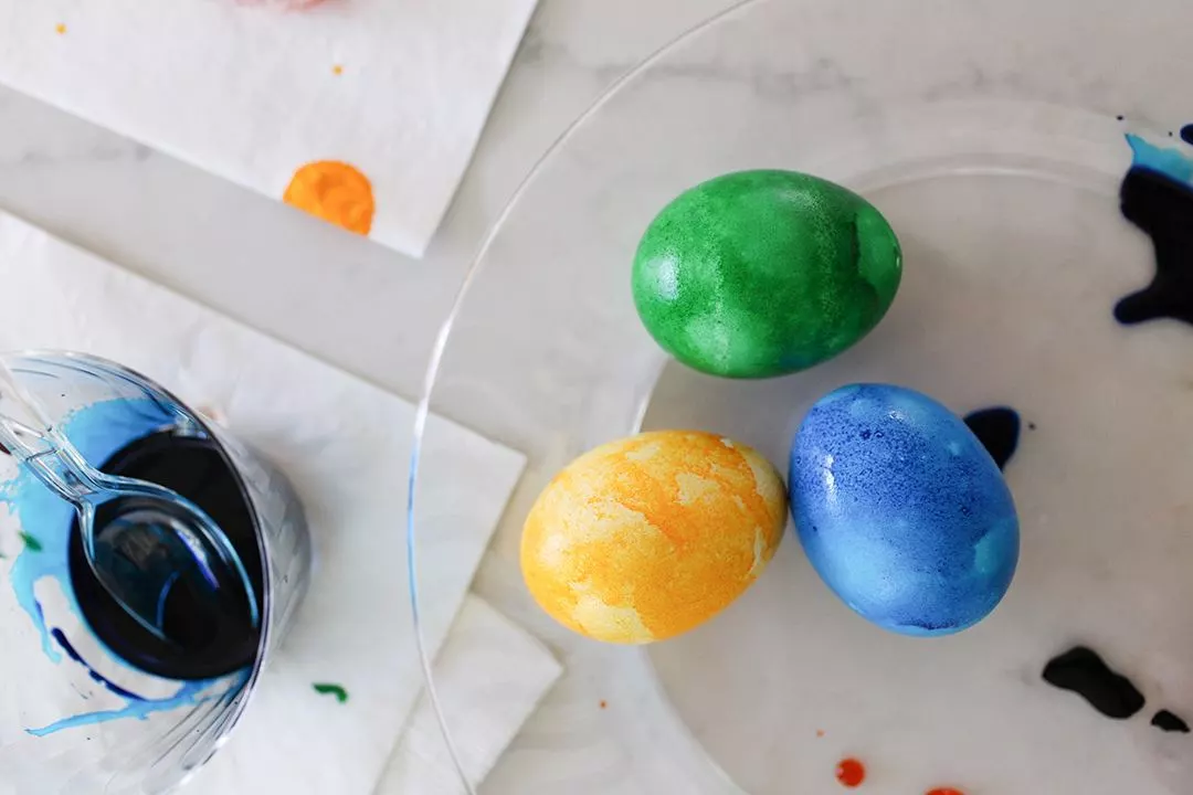 Egg Dyeing with Chinet Crystal cups